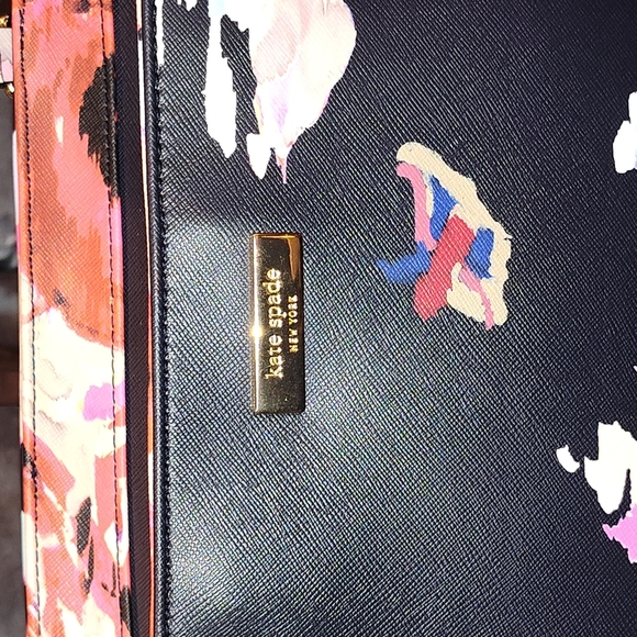 KATE SPADE NEW YORK SMALL TALLY BLURRY FLORAL LAUREL WAY BLACK TOTE - Picture 13 of 16